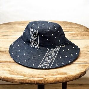 Lauren Ralph Lauren Bandana Print Denim Bucket Sun Hat NWT